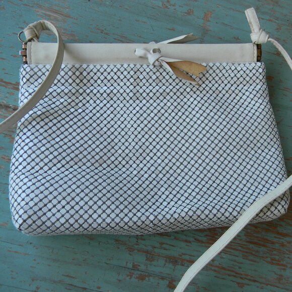 VINTAGE Whiting and Davis MESH PURSE (White) ART DECO Evening Bag CROSSBODY MCM - Picture 1 of 9